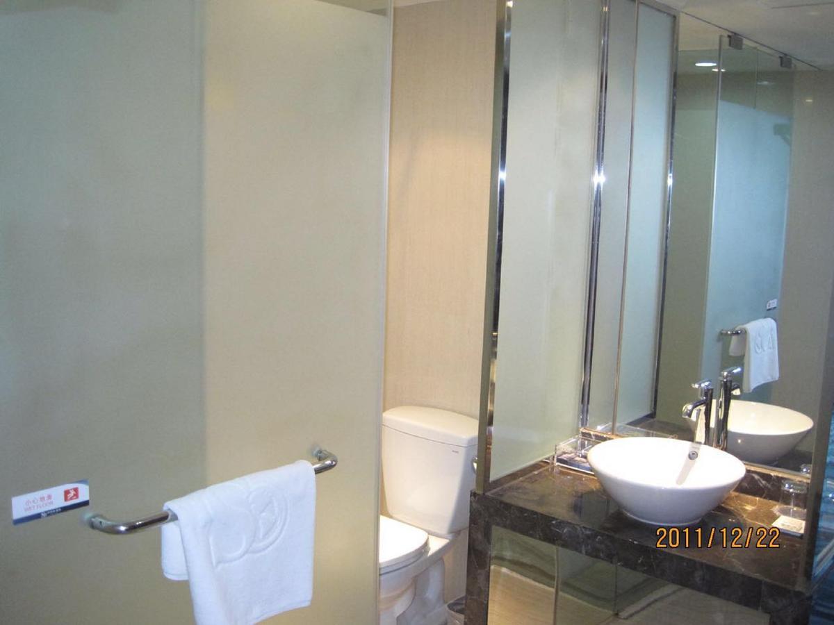 Metropolo, Zhenjiang, Railway Station Wanda Plaza Otel Zhenjiang  Dış mekan fotoğraf